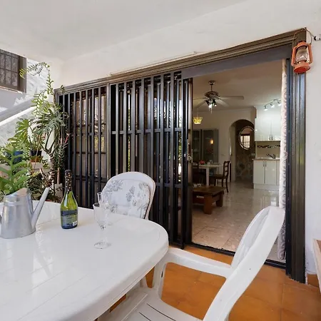Beautiful Apartmento Amarilla Golf Apartment