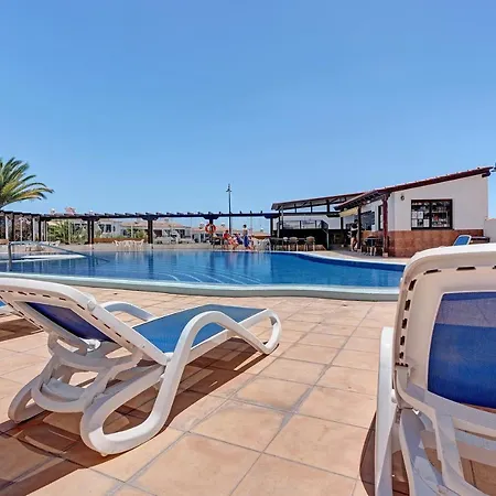 Beautiful Apartmento Amarilla Golf Apartment *